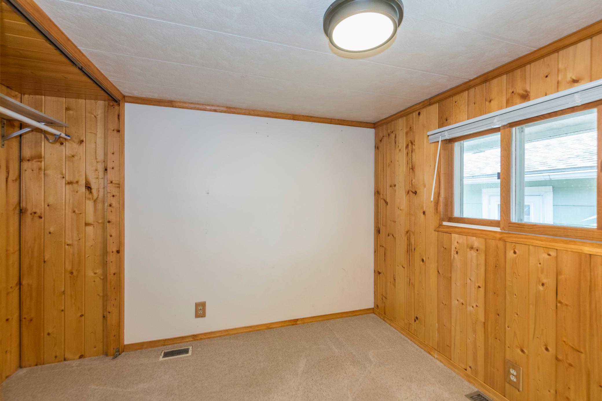 3893 W Sibley Street