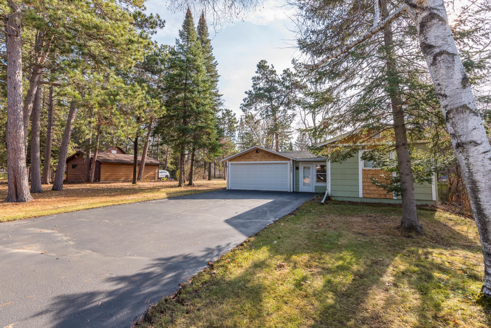 3893 W Sibley Street