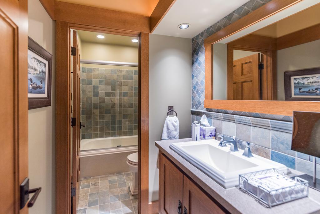 9356 Interlachen Road