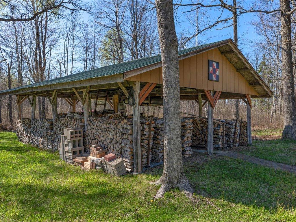 41863 Little Pine Road