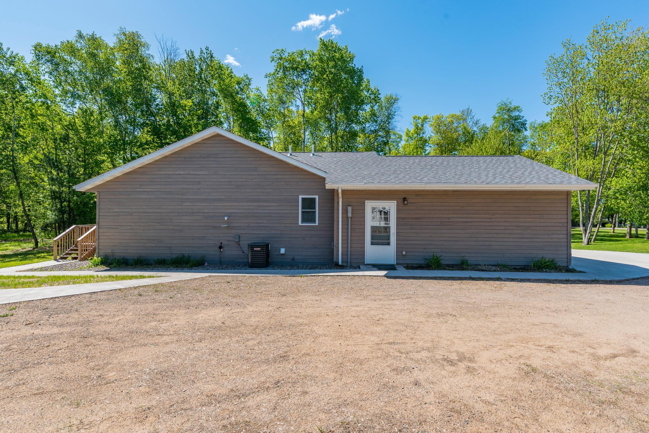 8296 Gladstone Lake Road