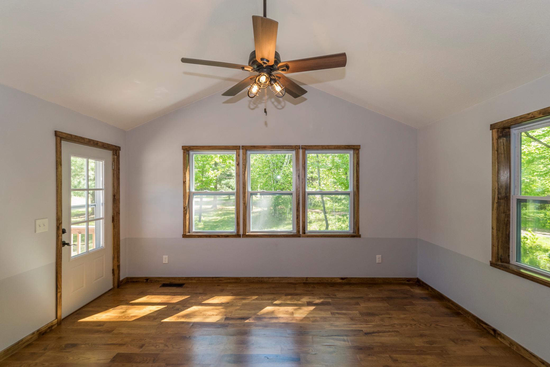 8296 Gladstone Lake Road