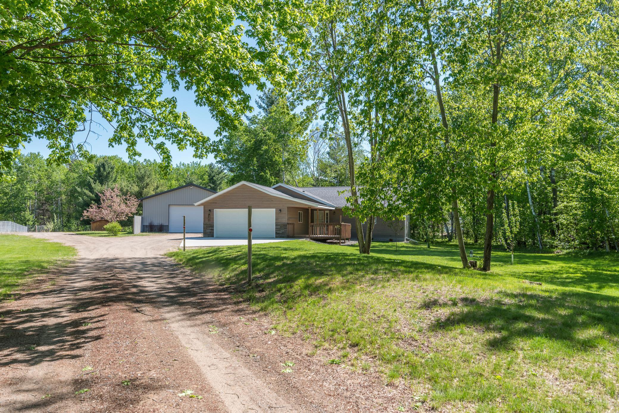 8296 Gladstone Lake Road