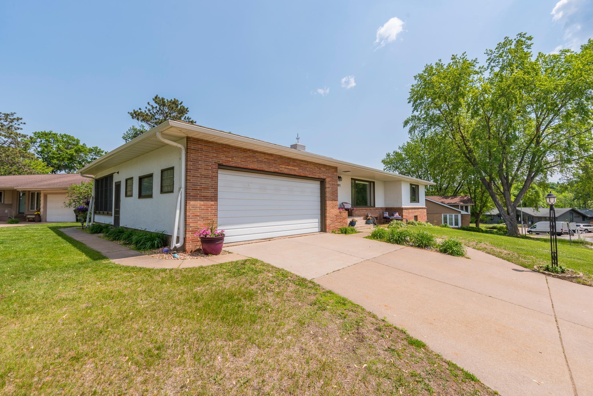 471 Tyrol Drive