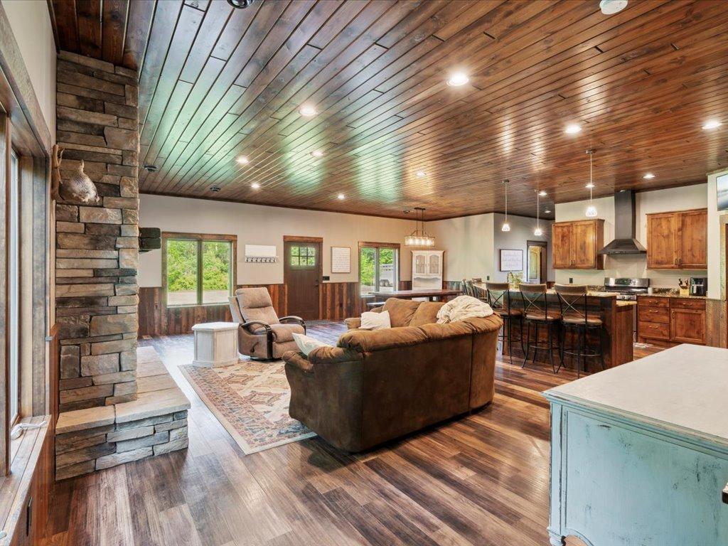 11489 Eagle View Trail