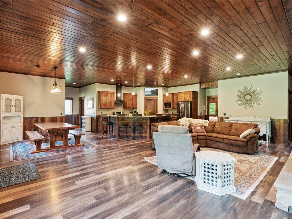 11489 Eagle View Trail