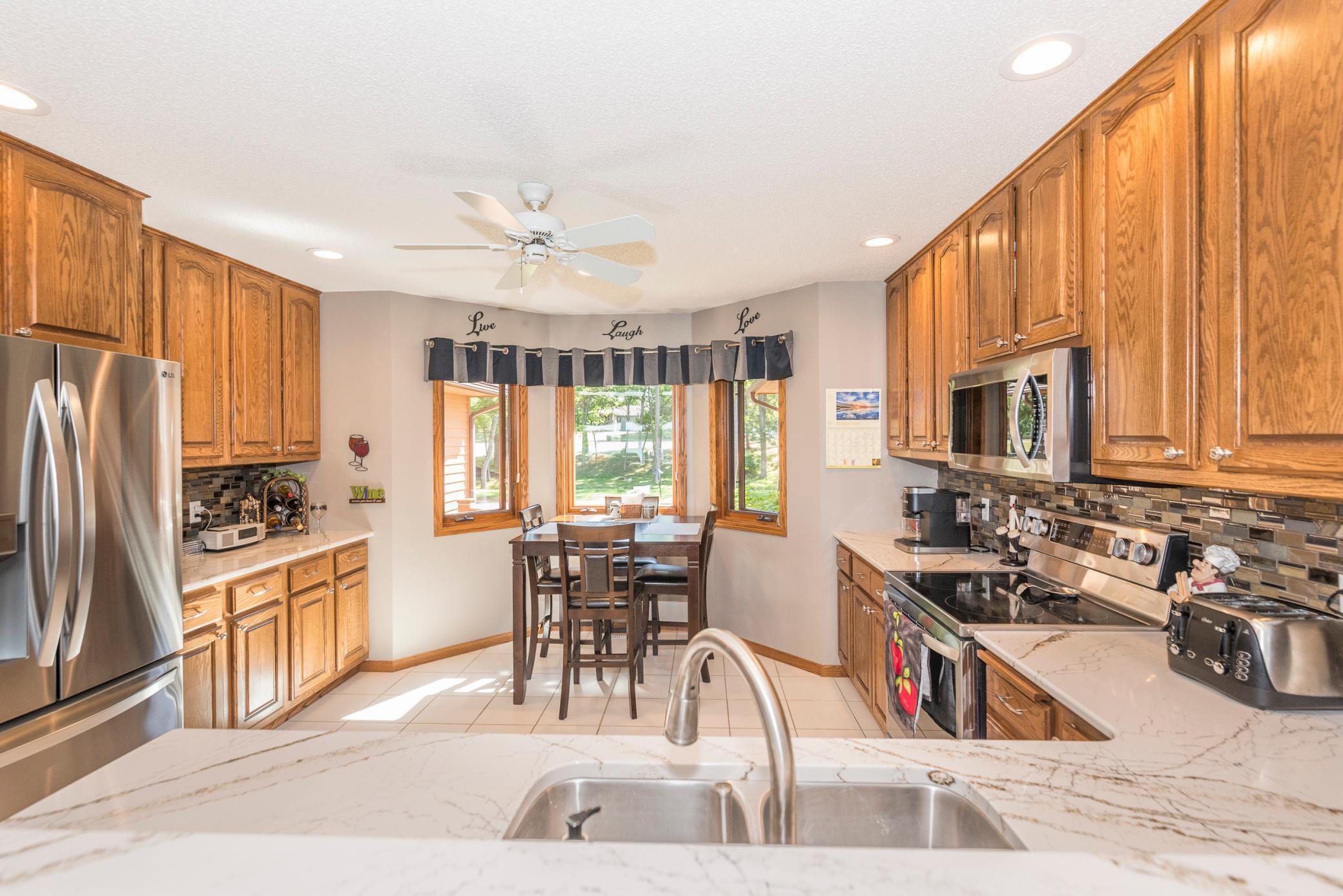 24945 Viking Drive