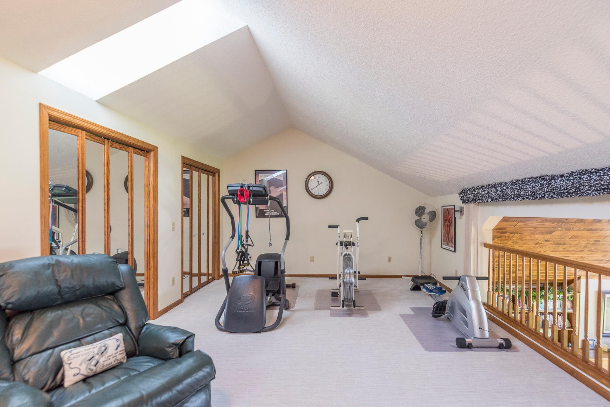 24945 Viking Drive