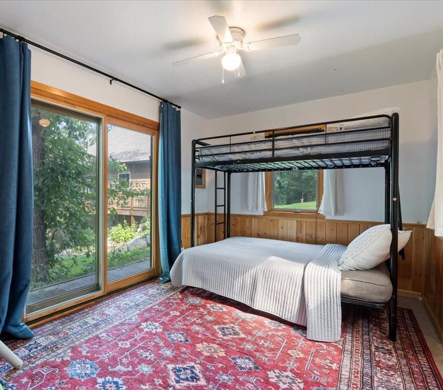 27748 W Twin Lake Drive