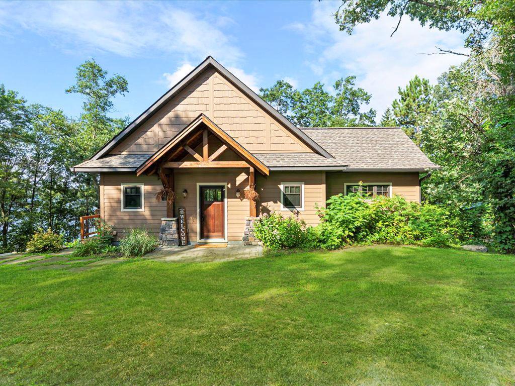 27748 W Twin Lake Drive