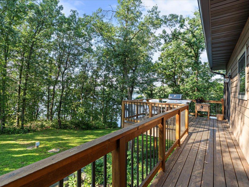 27748 W Twin Lake Drive