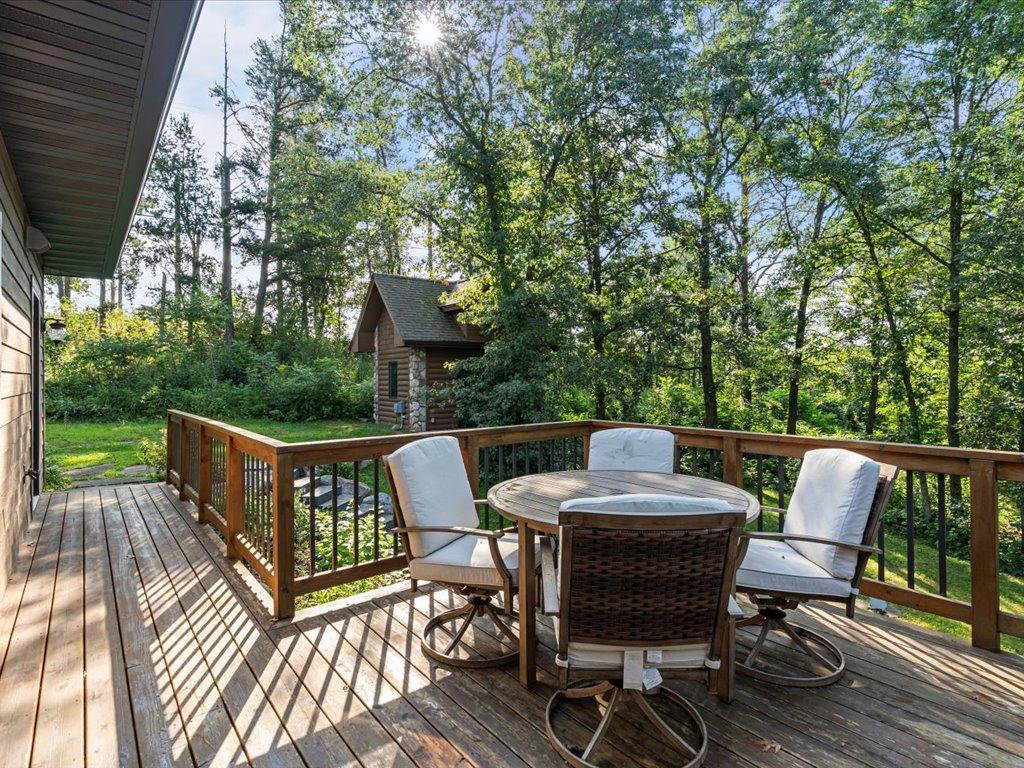 27748 W Twin Lake Drive