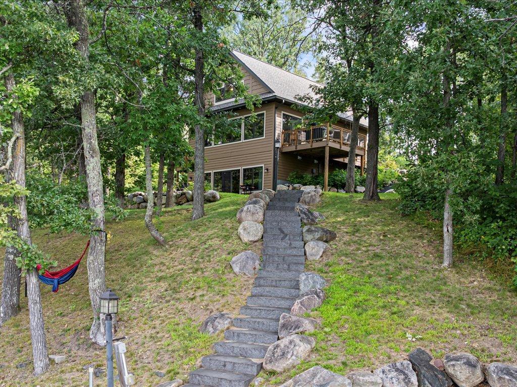 27748 W Twin Lake Drive