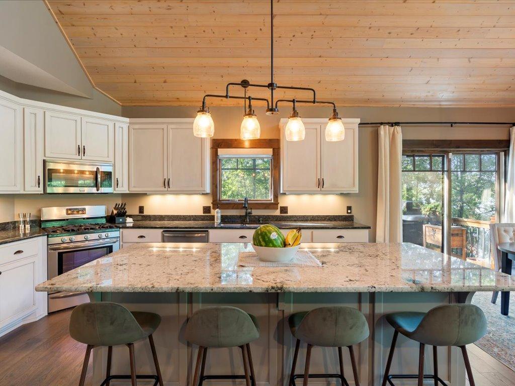 27748 W Twin Lake Drive