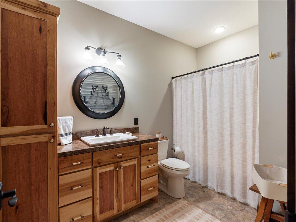 27748 W Twin Lake Drive