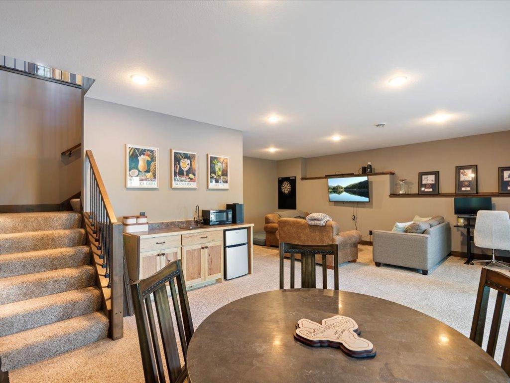 27748 W Twin Lake Drive