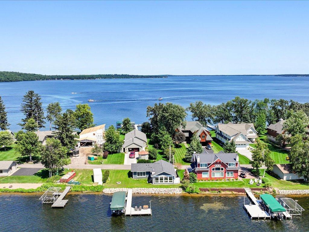 10323 Gull Point Rd