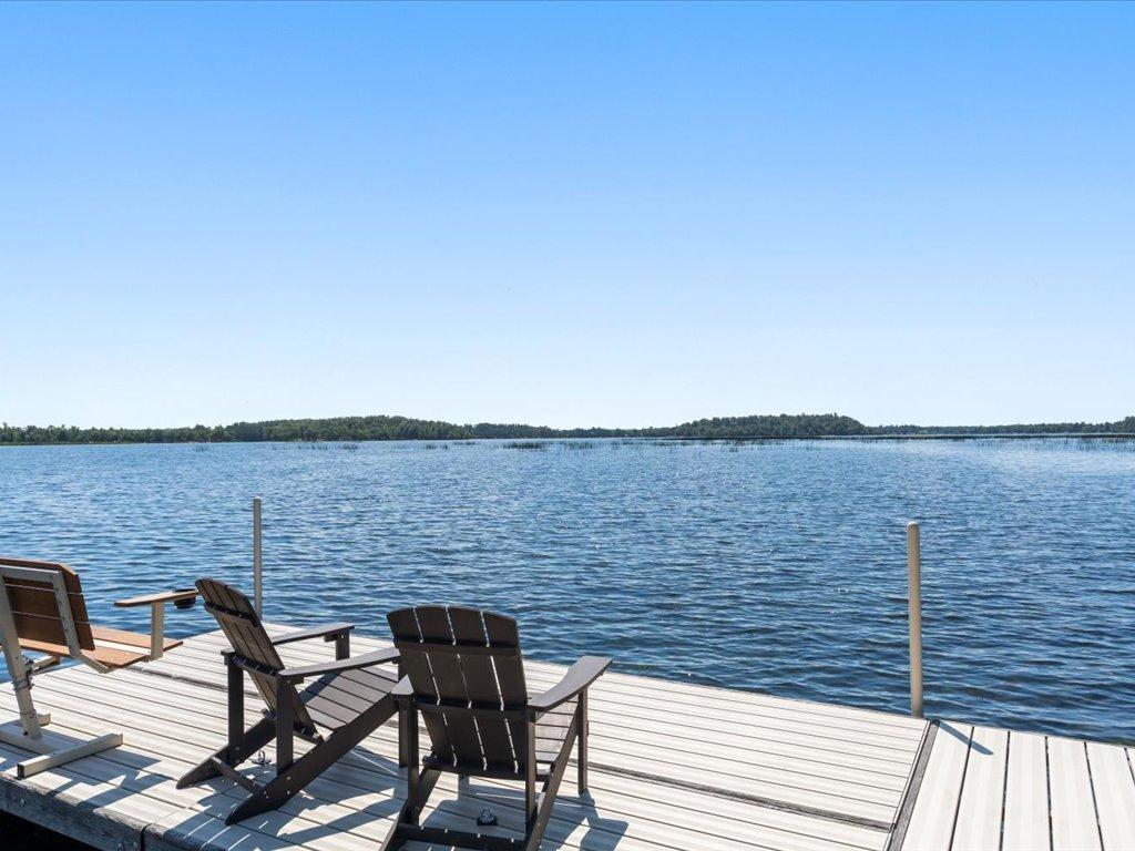 10323 Gull Point Rd