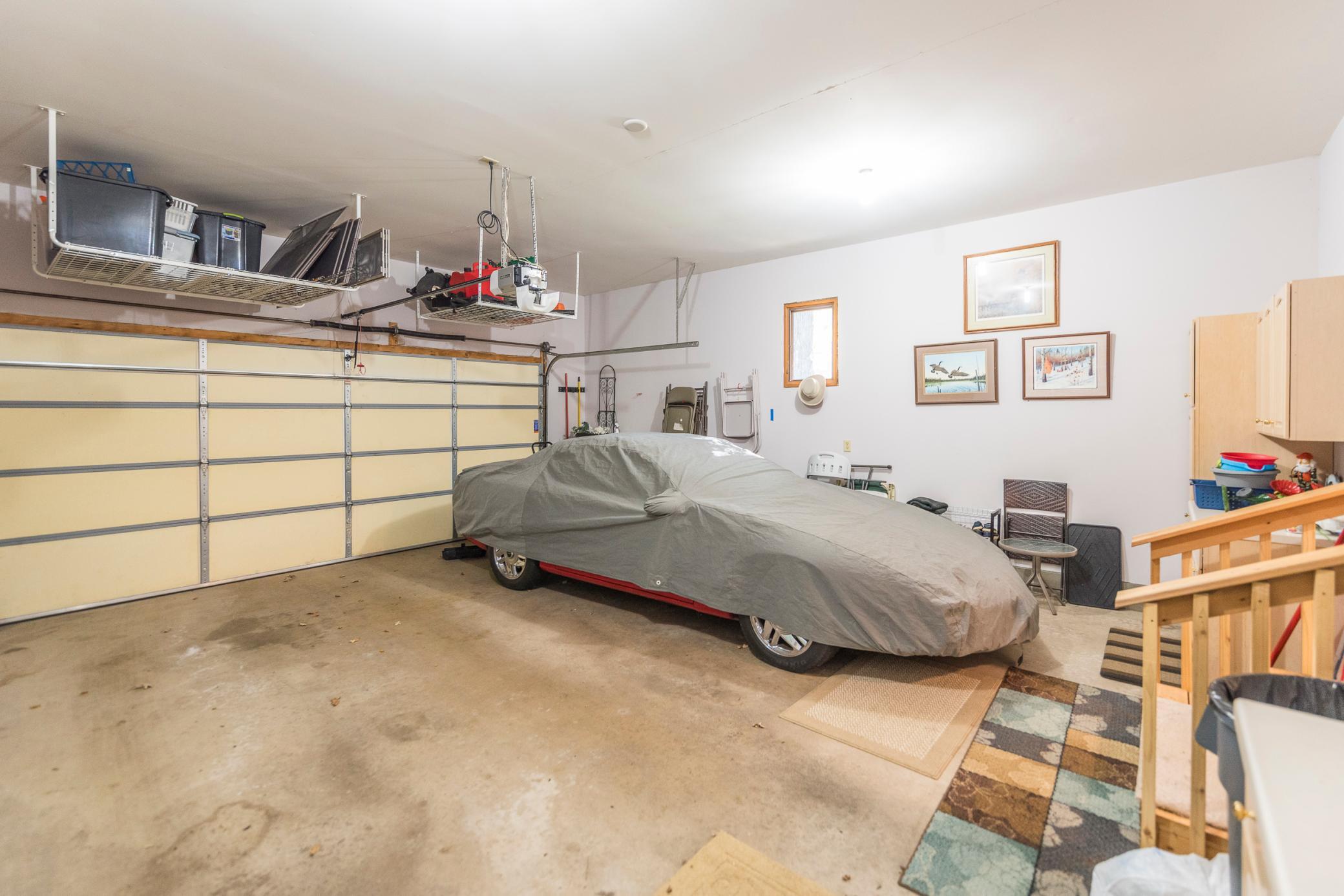 24927 Viking Drive