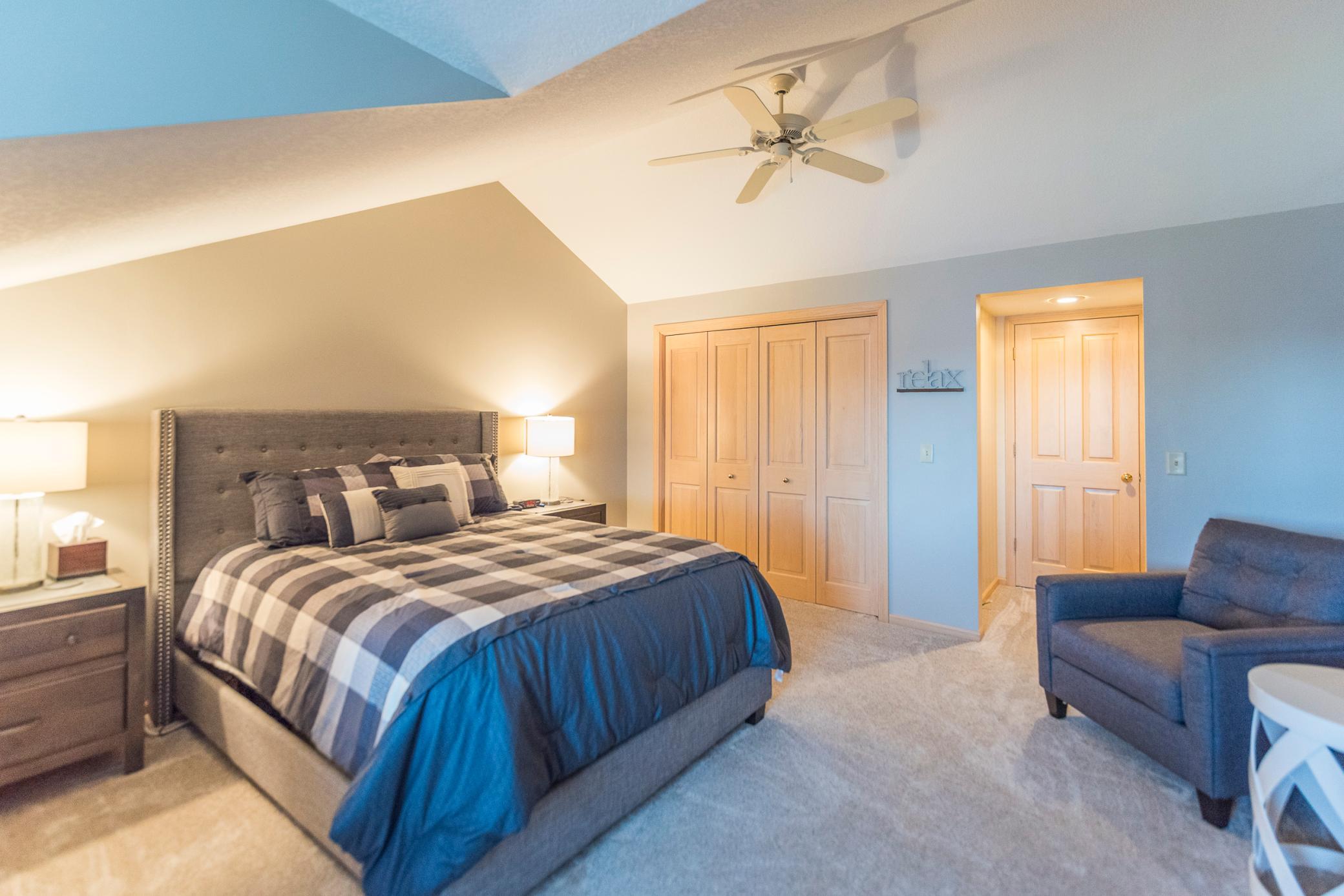24927 Viking Drive