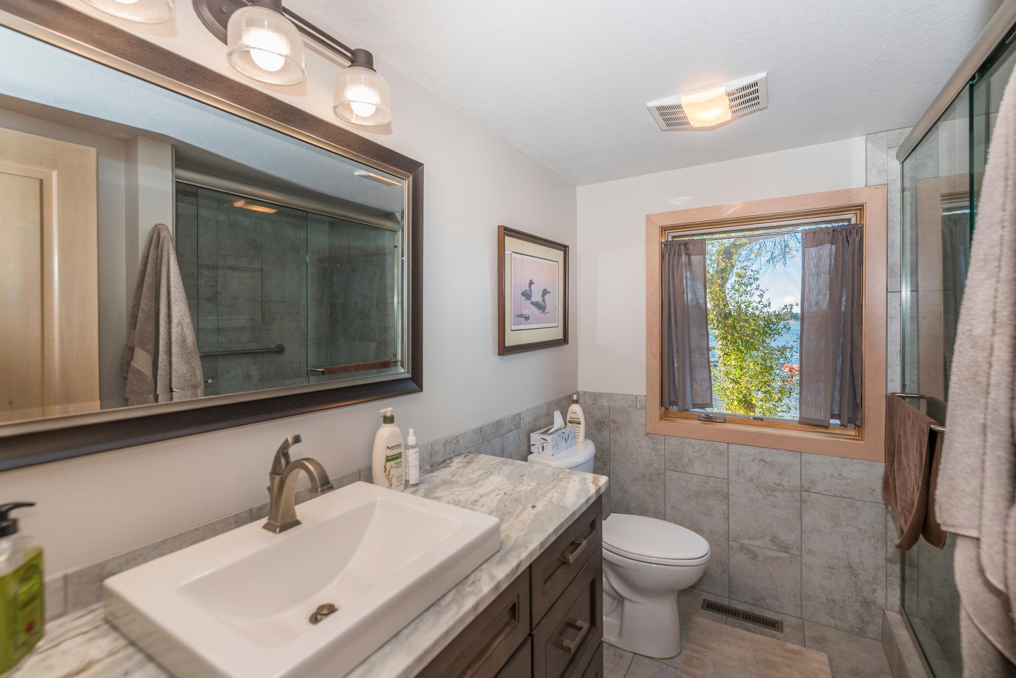 24927 Viking Drive