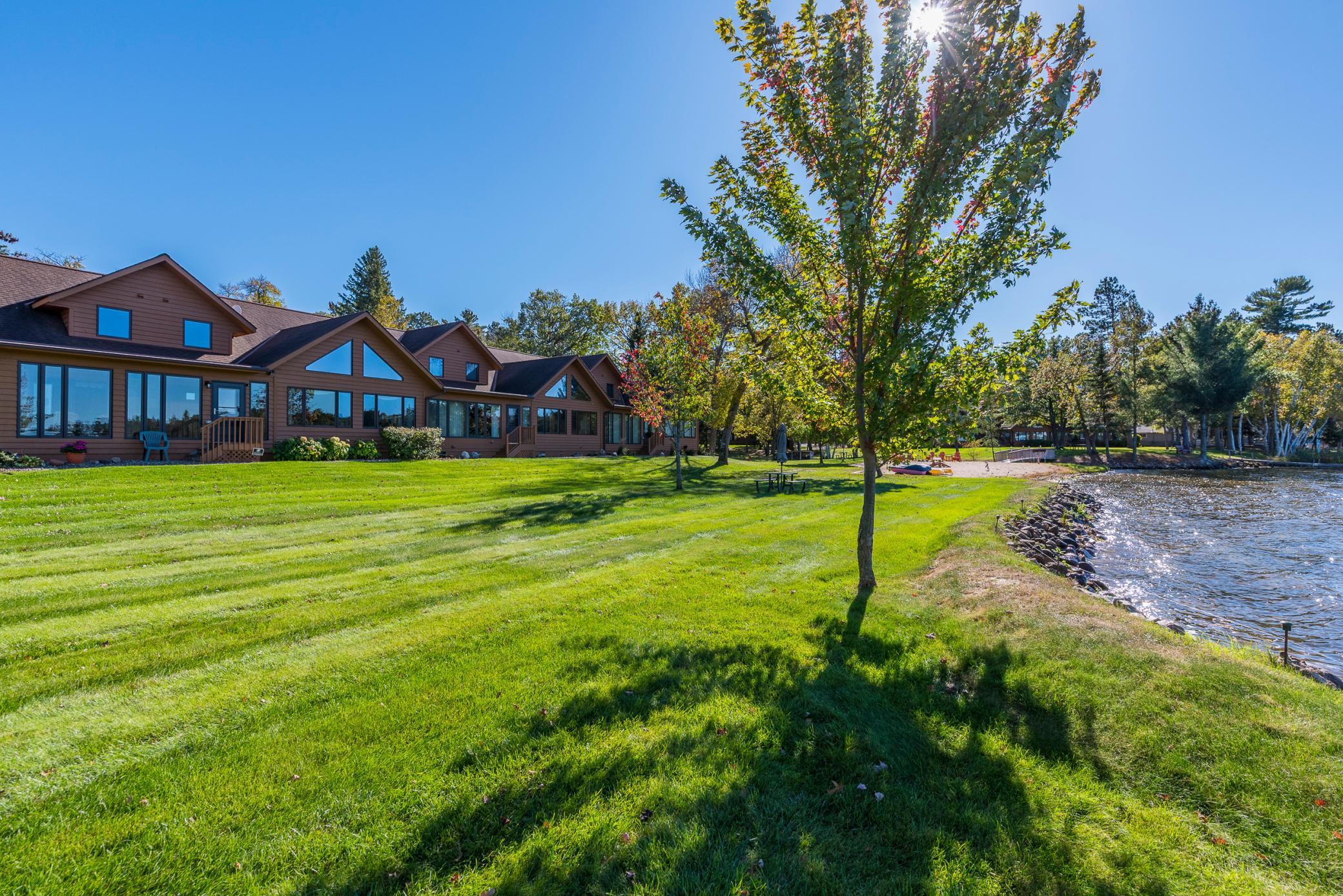 24927 Viking Drive