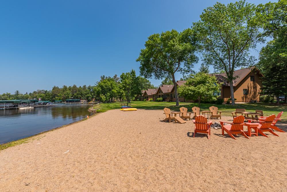 24927 Viking Drive