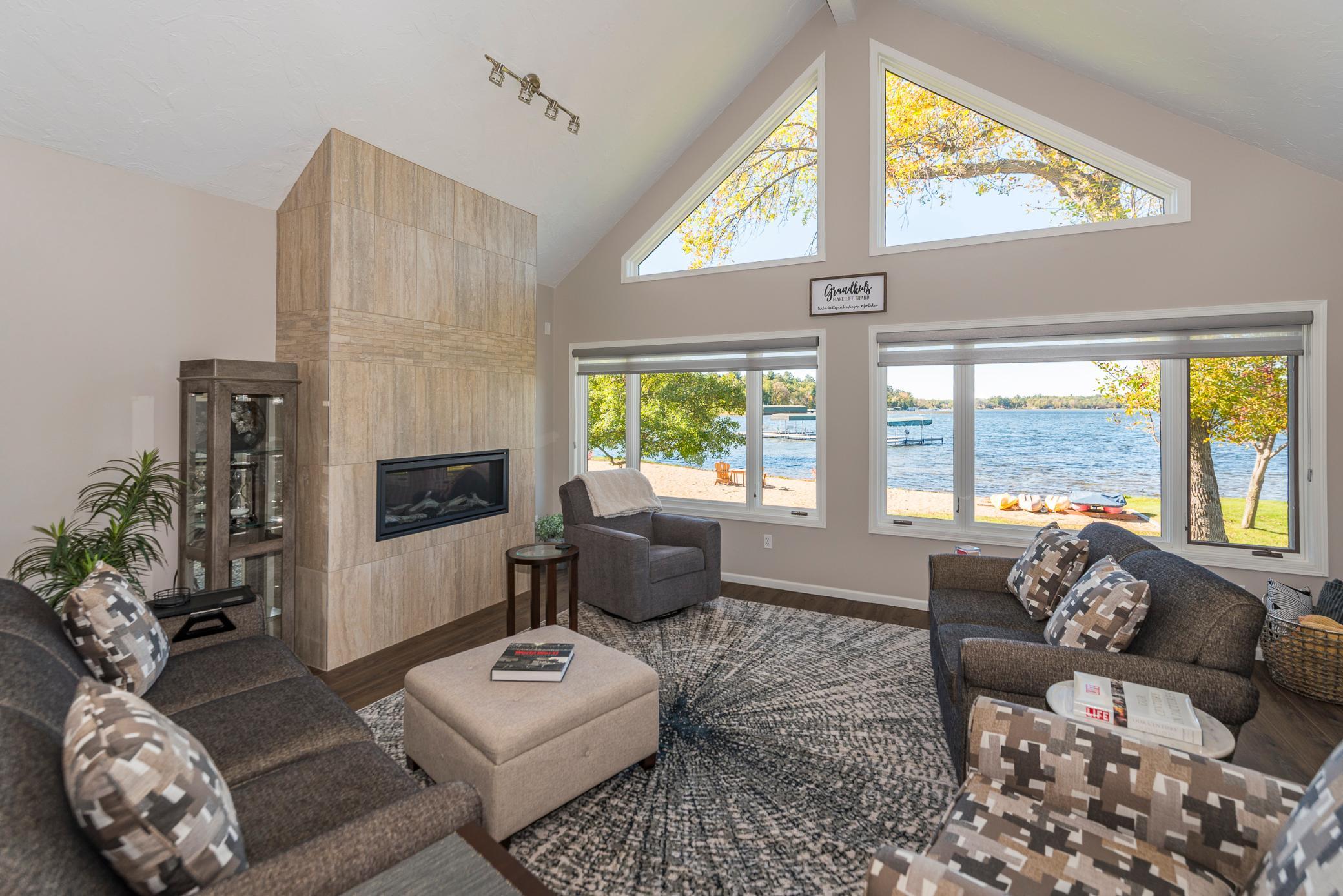 24927 Viking Drive