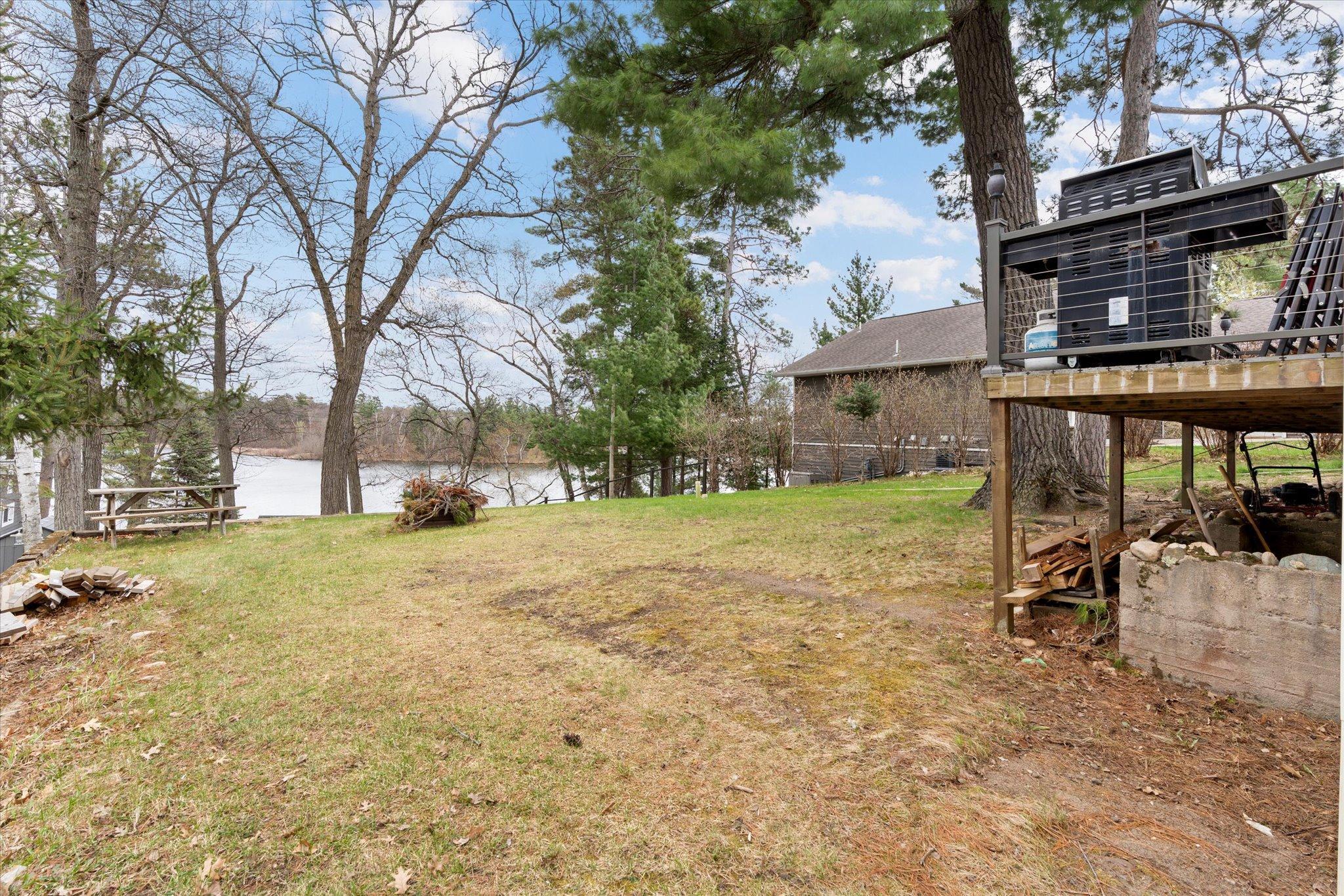8016 Ridge Road
