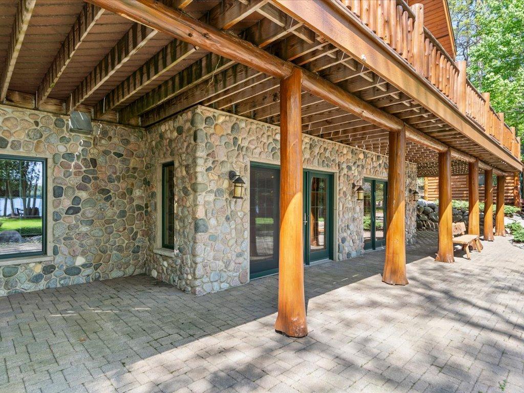 3912 E Del Ray Trail NE
