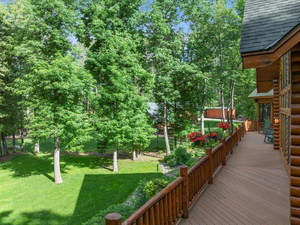 3912 E Del Ray Trail NE