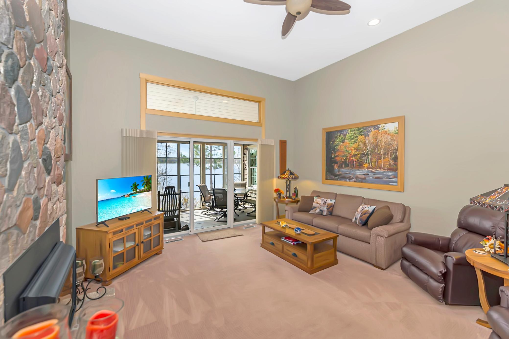 1393 East Pointe Drive Unit: 1393