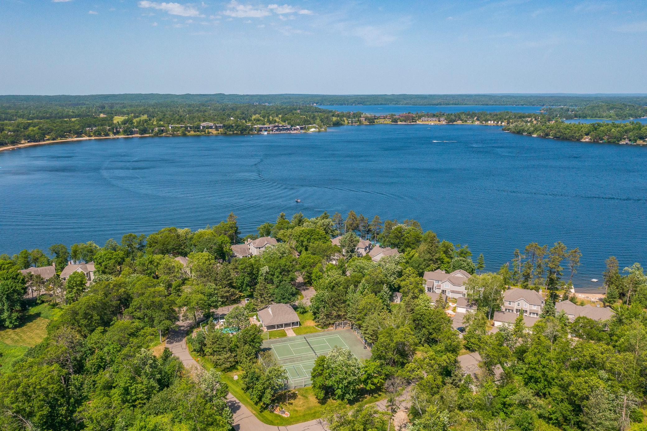 1393 East Pointe Drive Unit: 1393