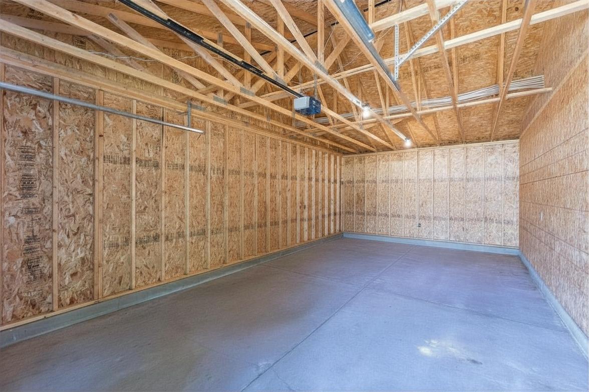 1393 East Pointe Drive Unit: 1393