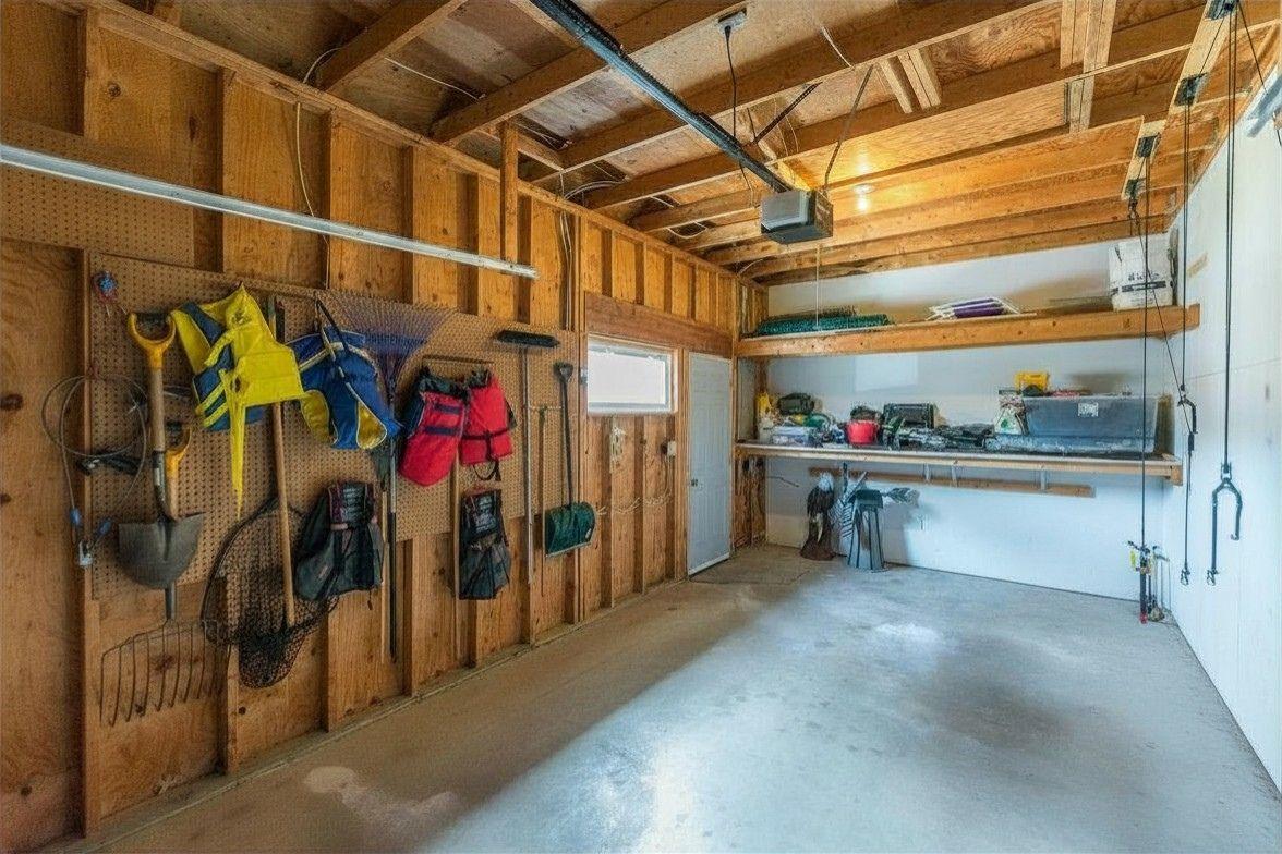 1393 East Pointe Drive Unit: 1393
