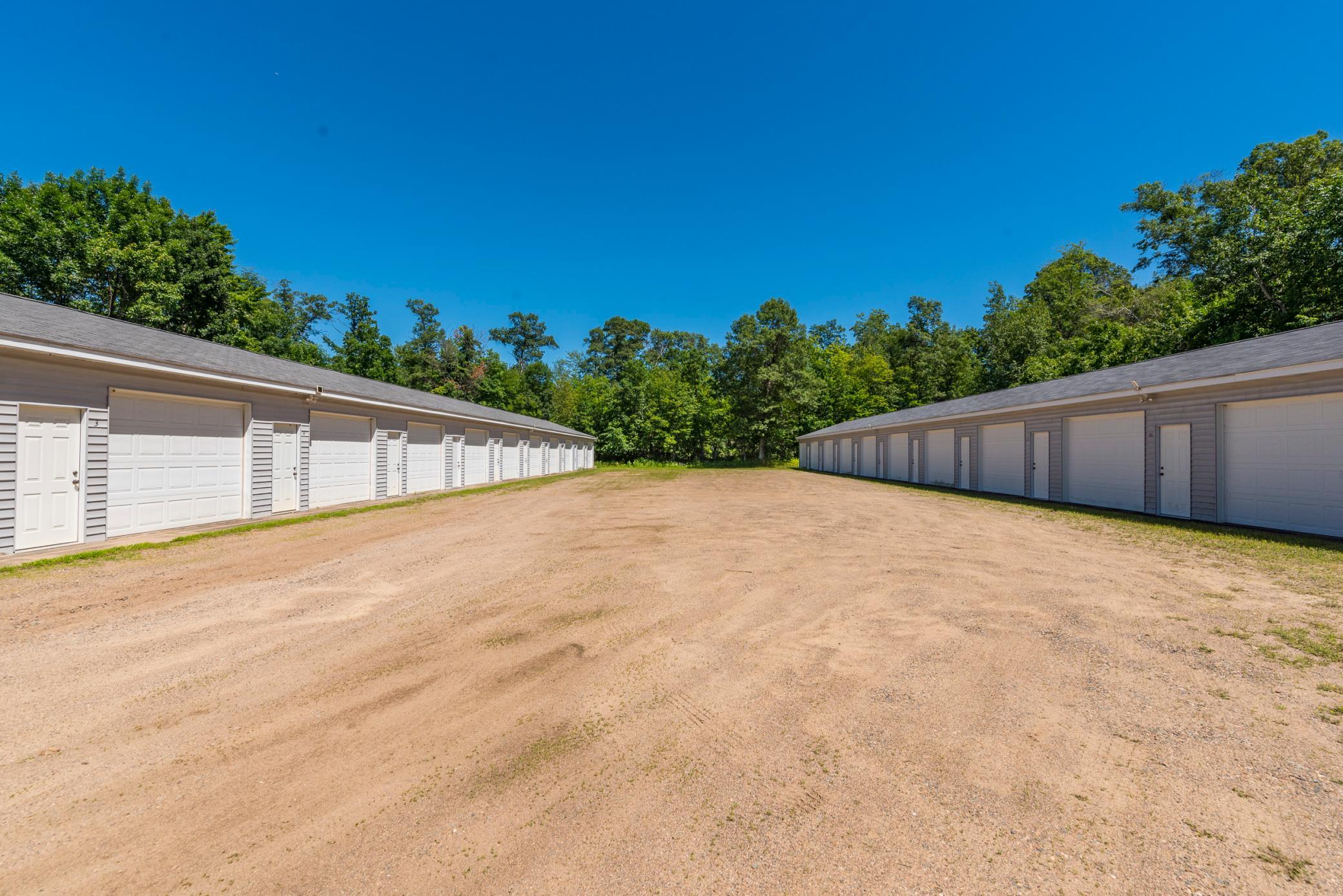 1393 East Pointe Drive Unit: 1393