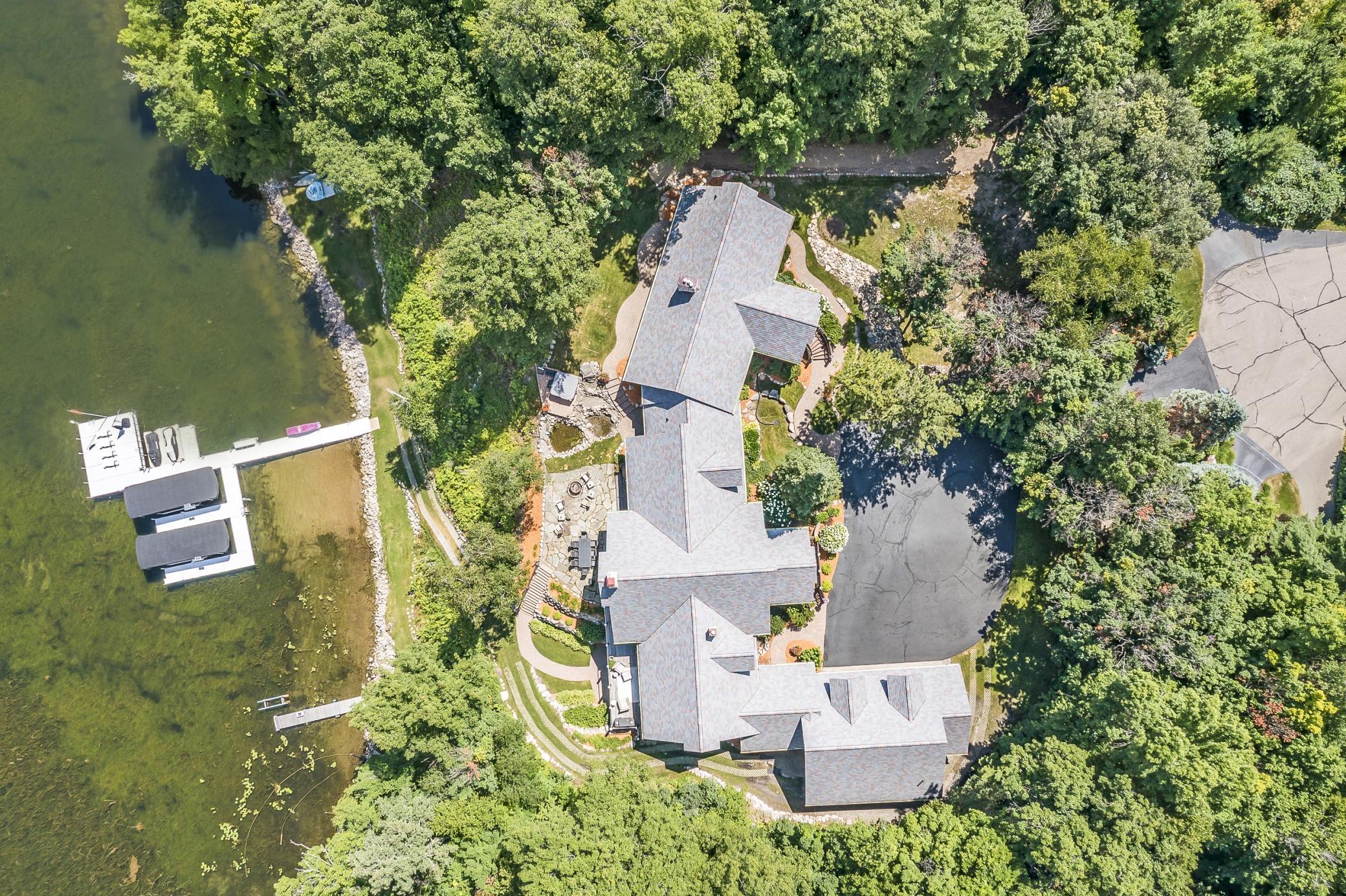 2468 Maple Drive SW