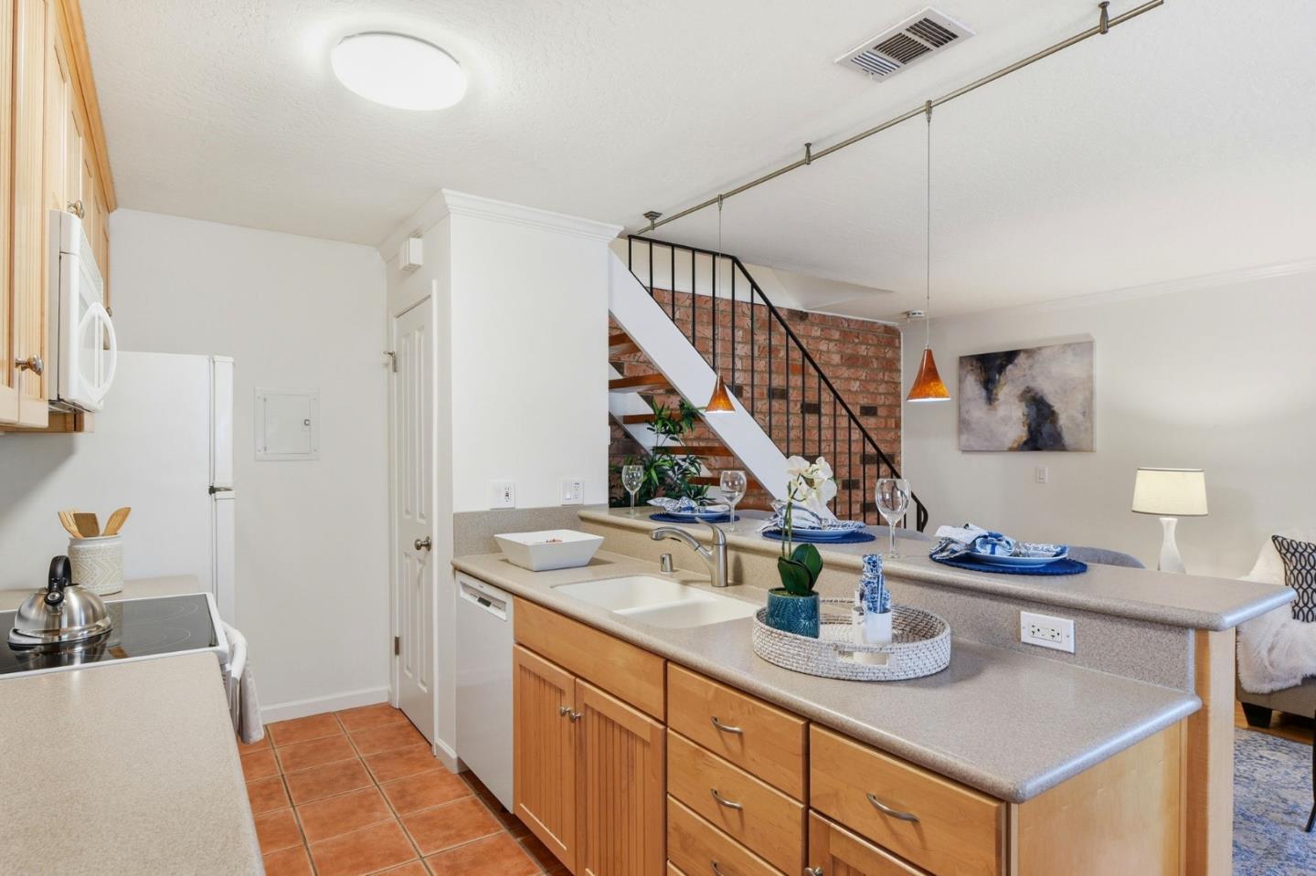207 Watson Drive 3