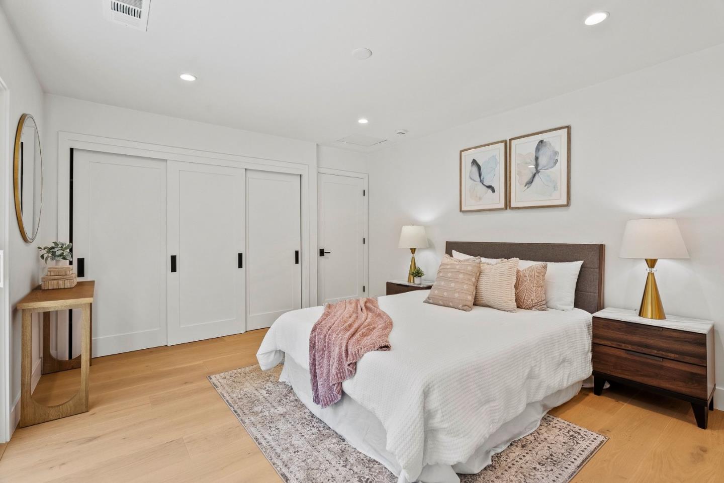 1600 Don CT