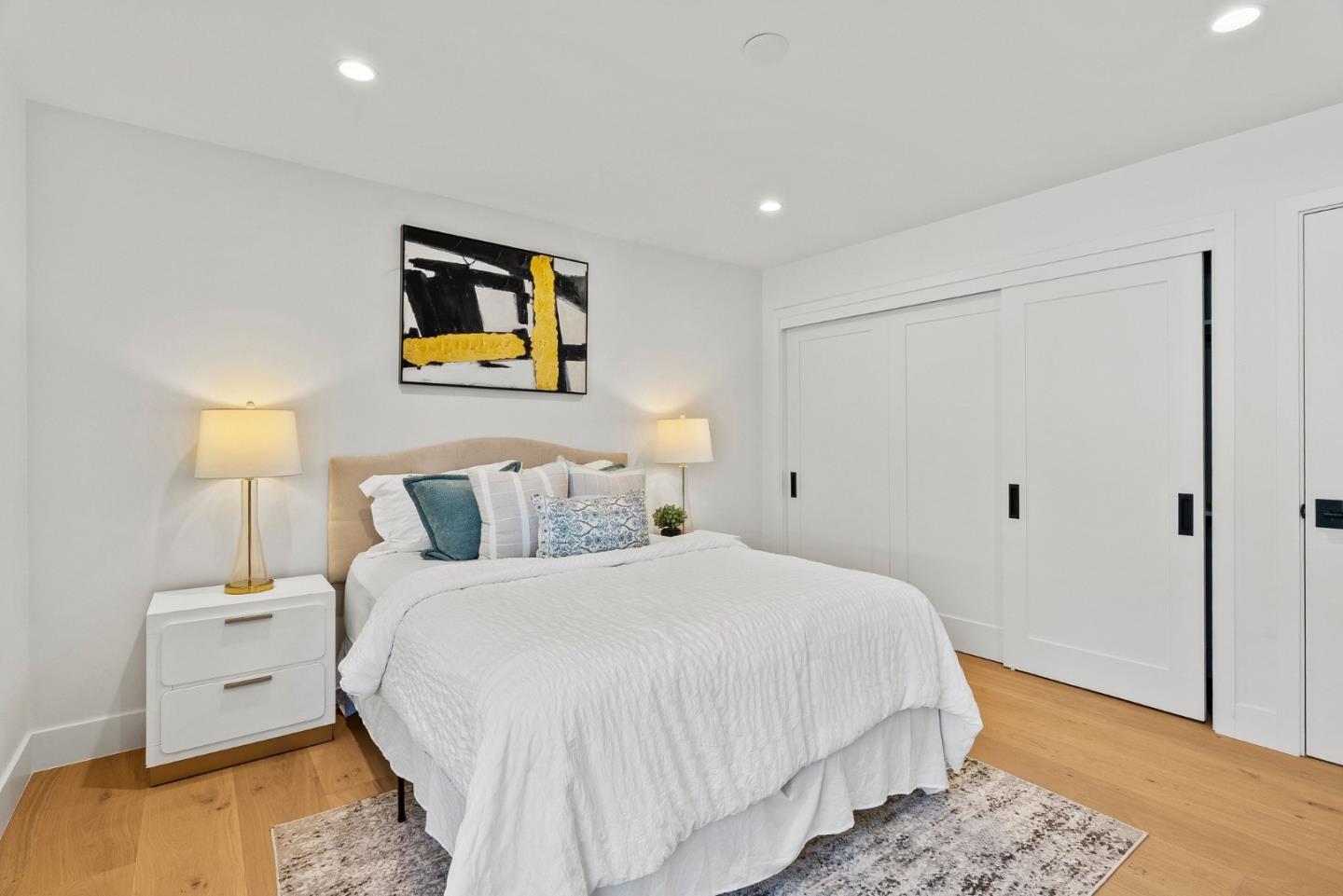 1600 Don CT