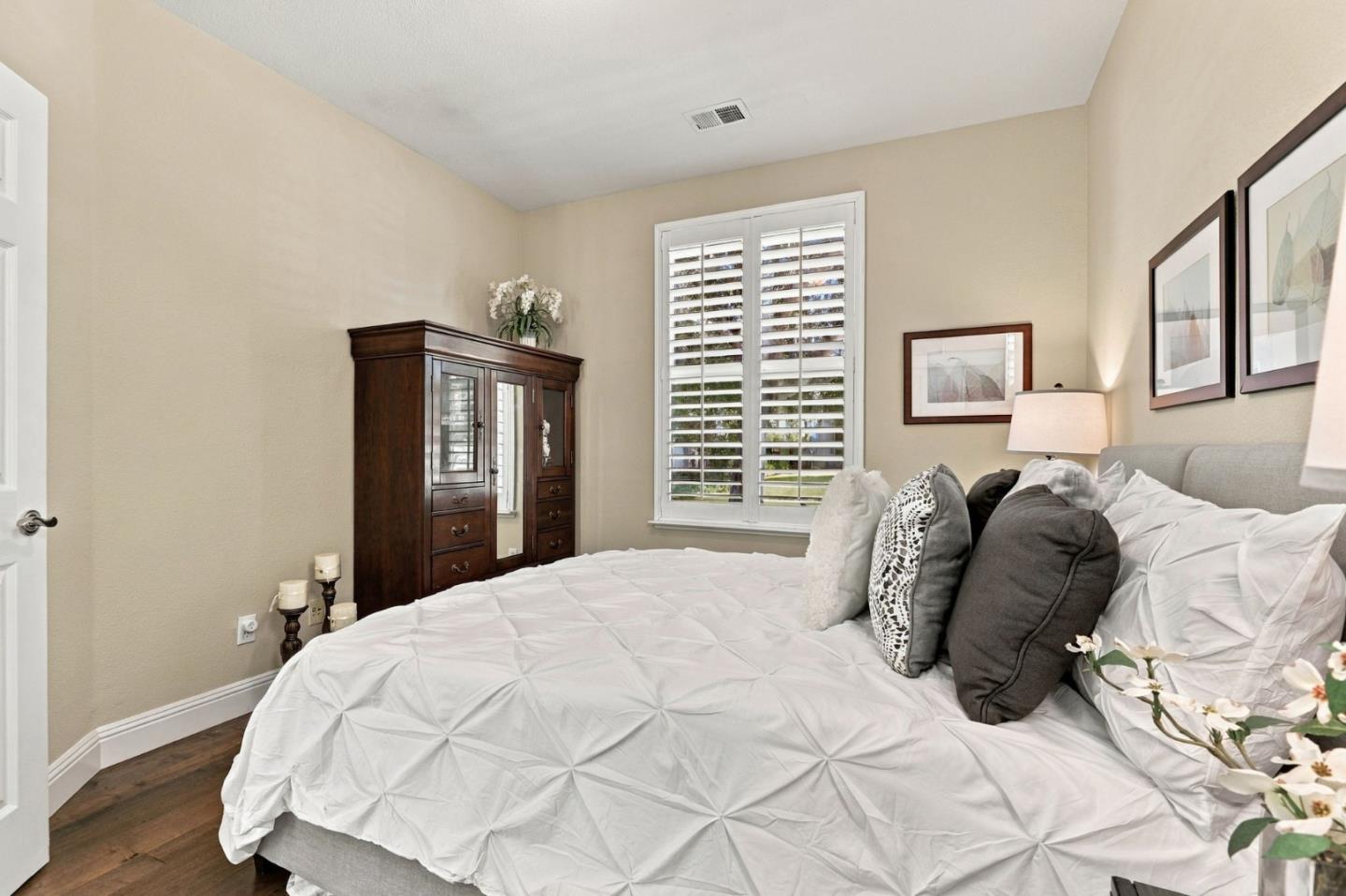 1481 Morning Star DR