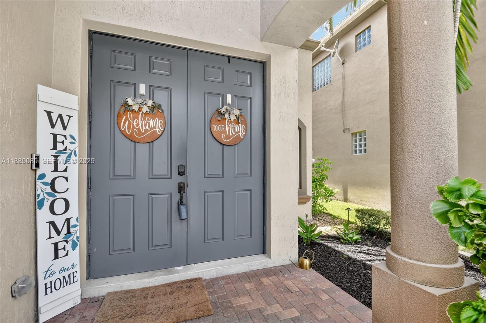 1086 Grove Park Circle