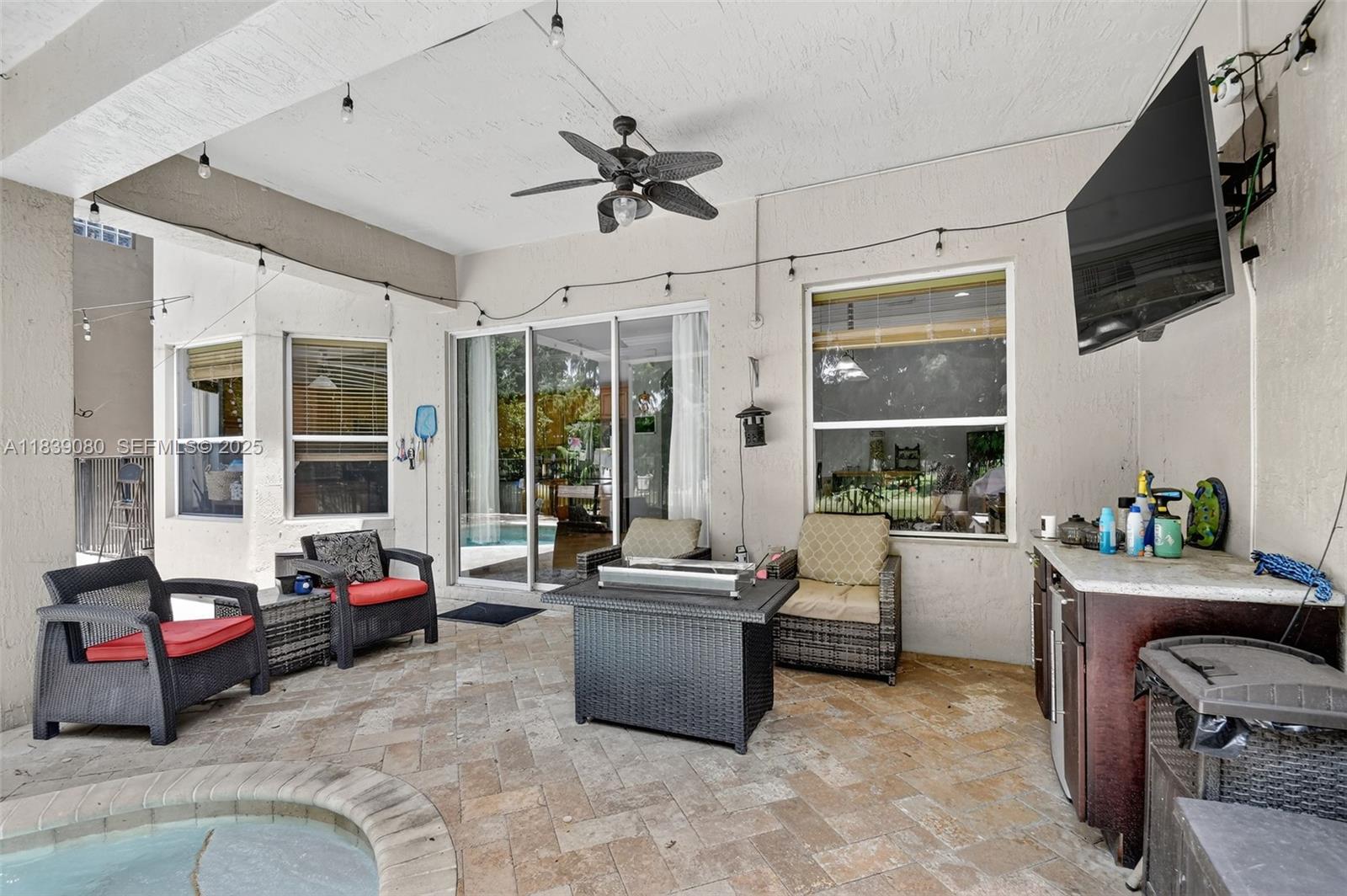 1086 Grove Park Circle