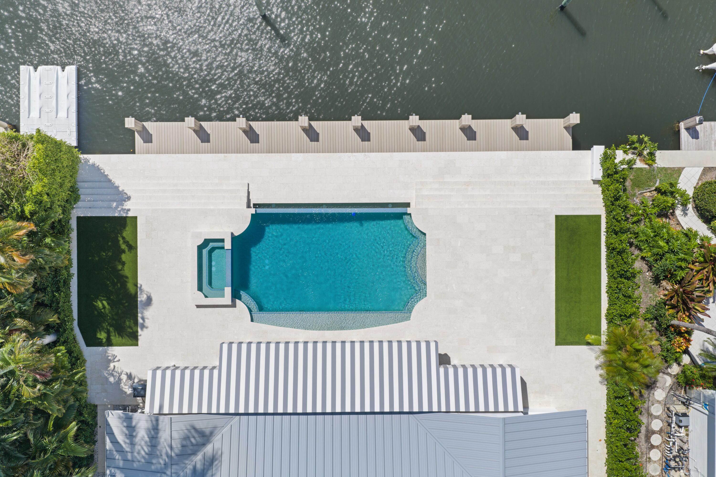 1102 Island Drive