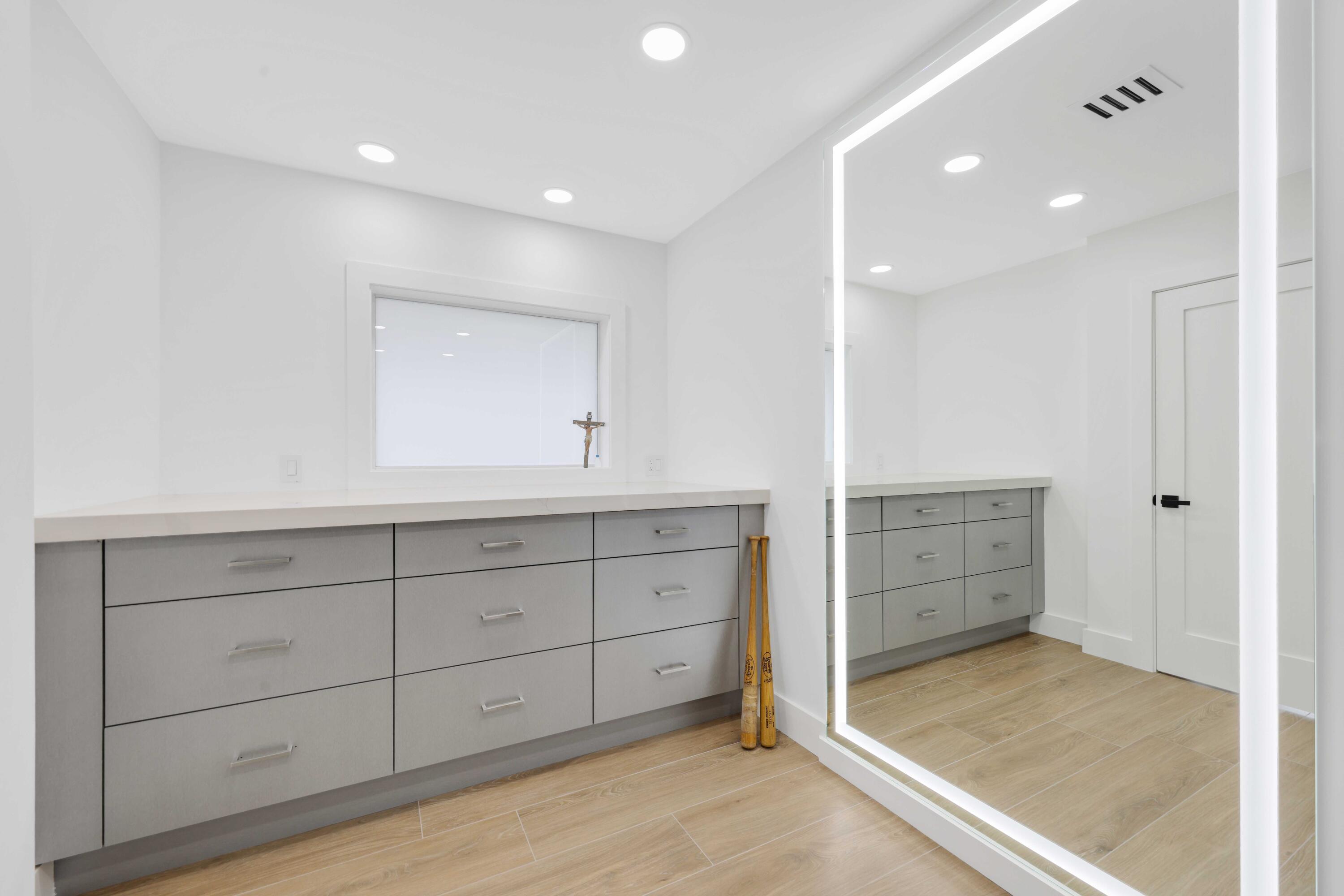 1102 Island Drive