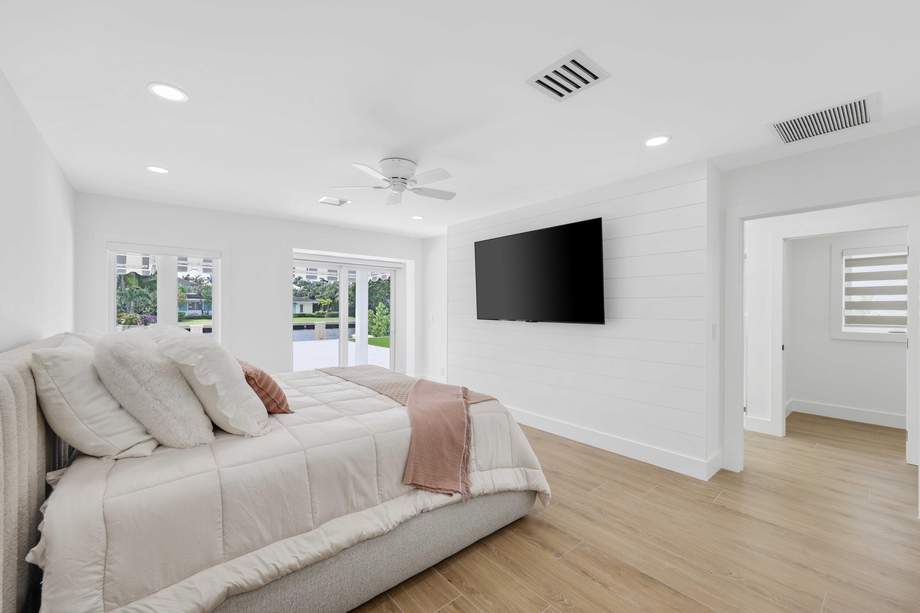 1102 Island Drive