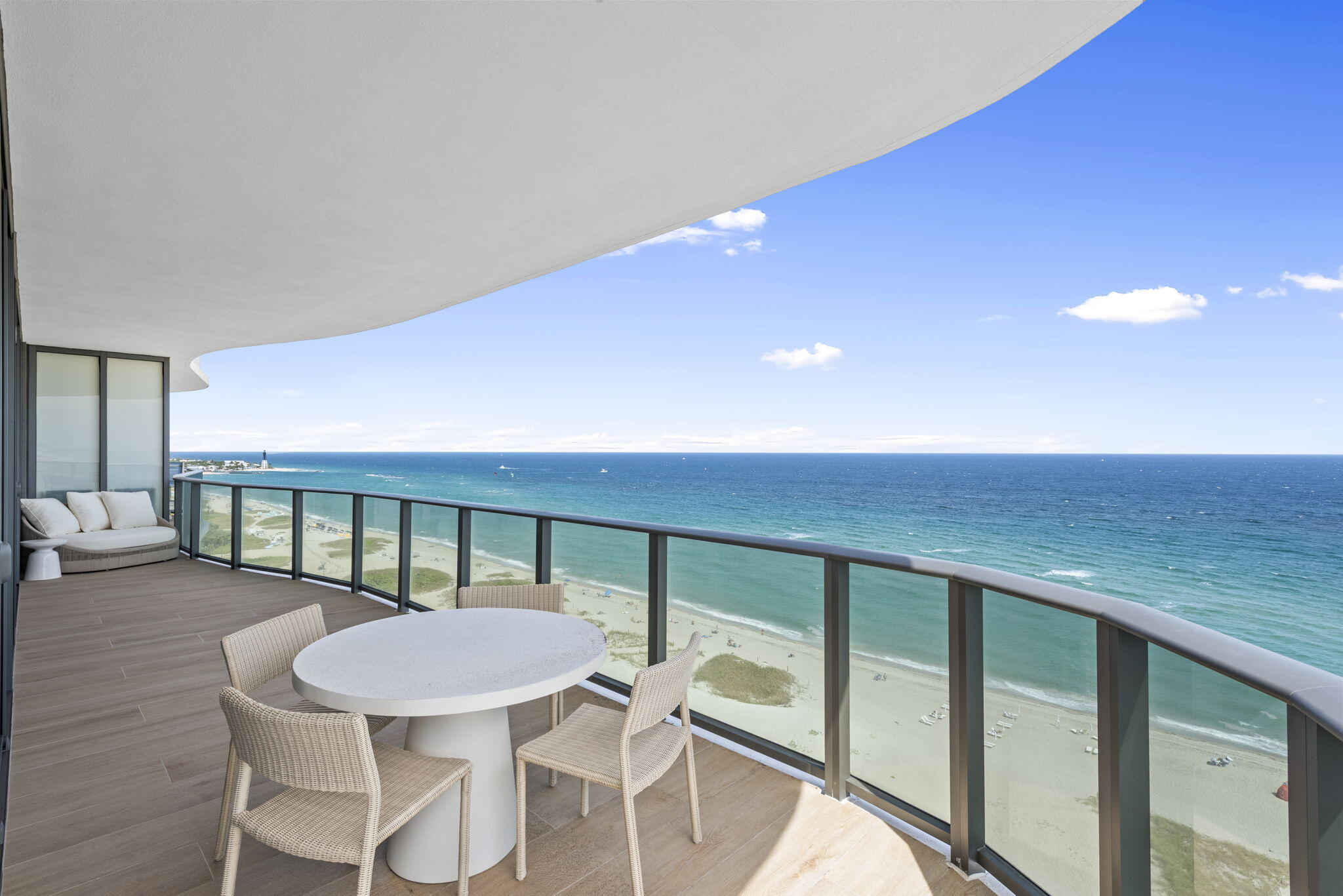 900 N Ocean Boulevard 1501