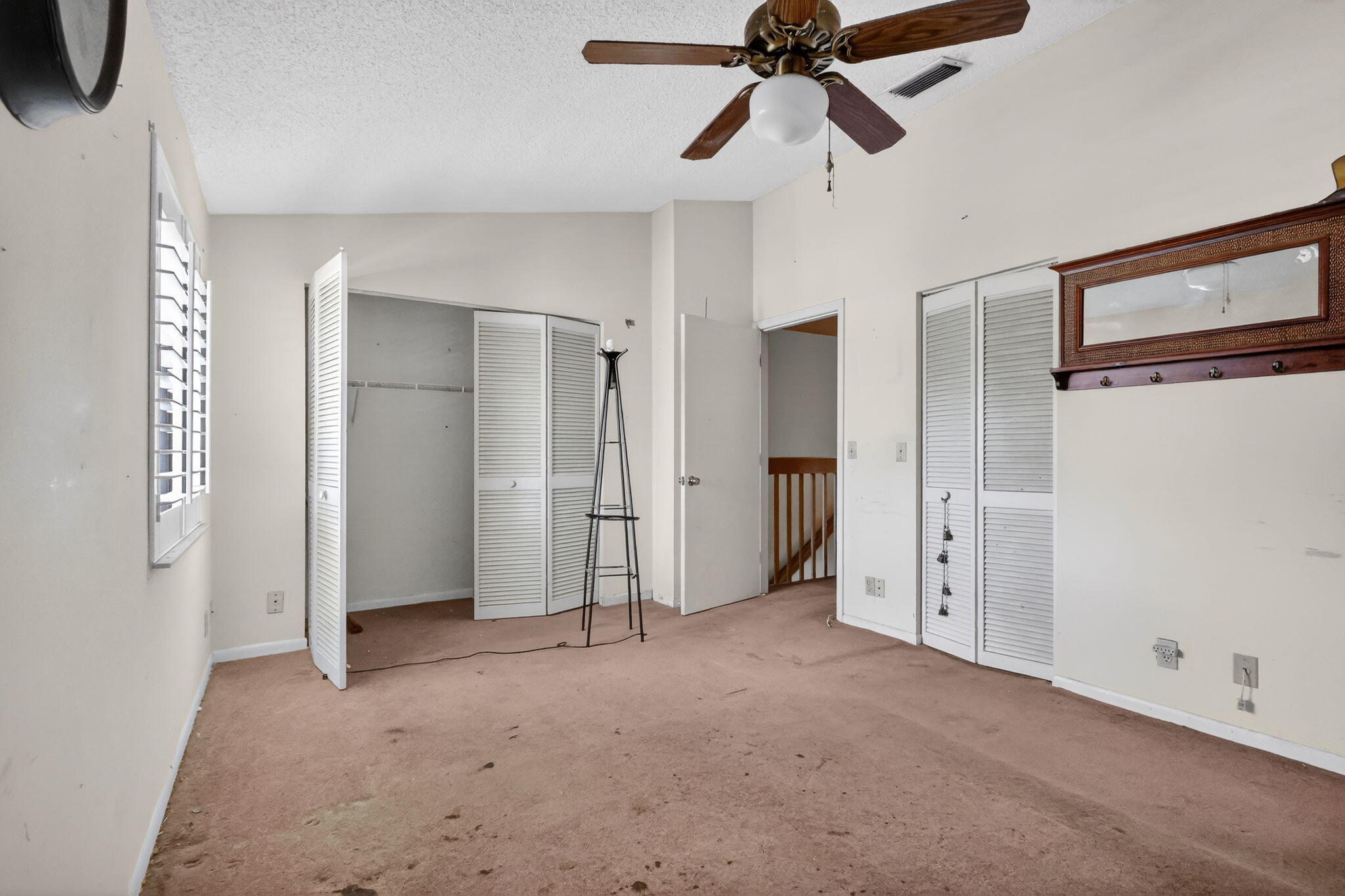 2641 W Gately Dr W W 906