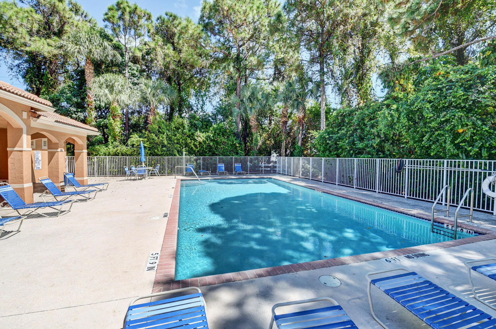 14211 W La Sedona Circle