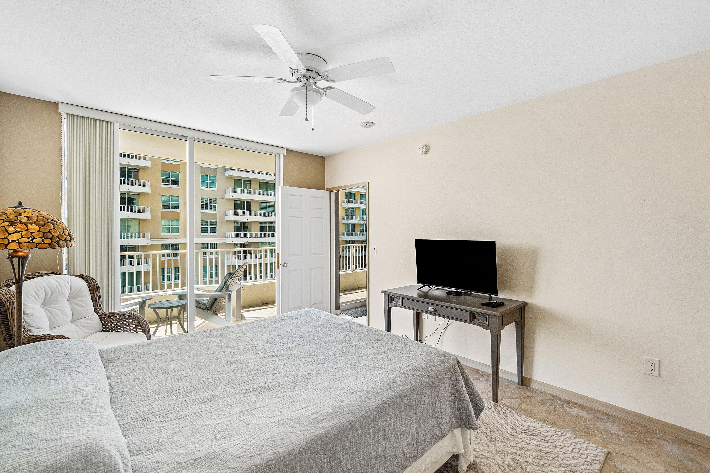 700 E Boynton Beach Boulevard Unit: 803